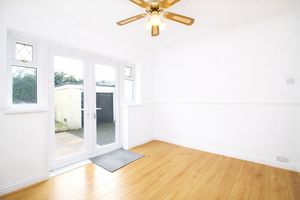 Dining Room- click for photo gallery